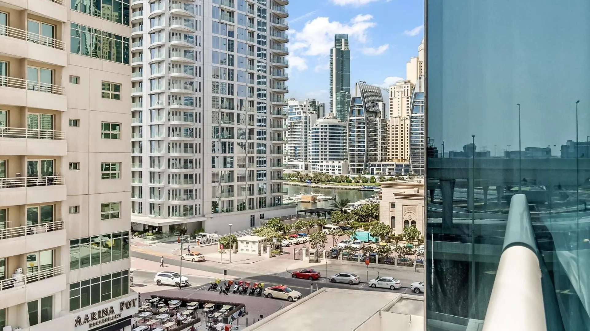 Apartment Spacious 3 Bedroom Newly Furnished - Dubai Marina United Arab Emirates