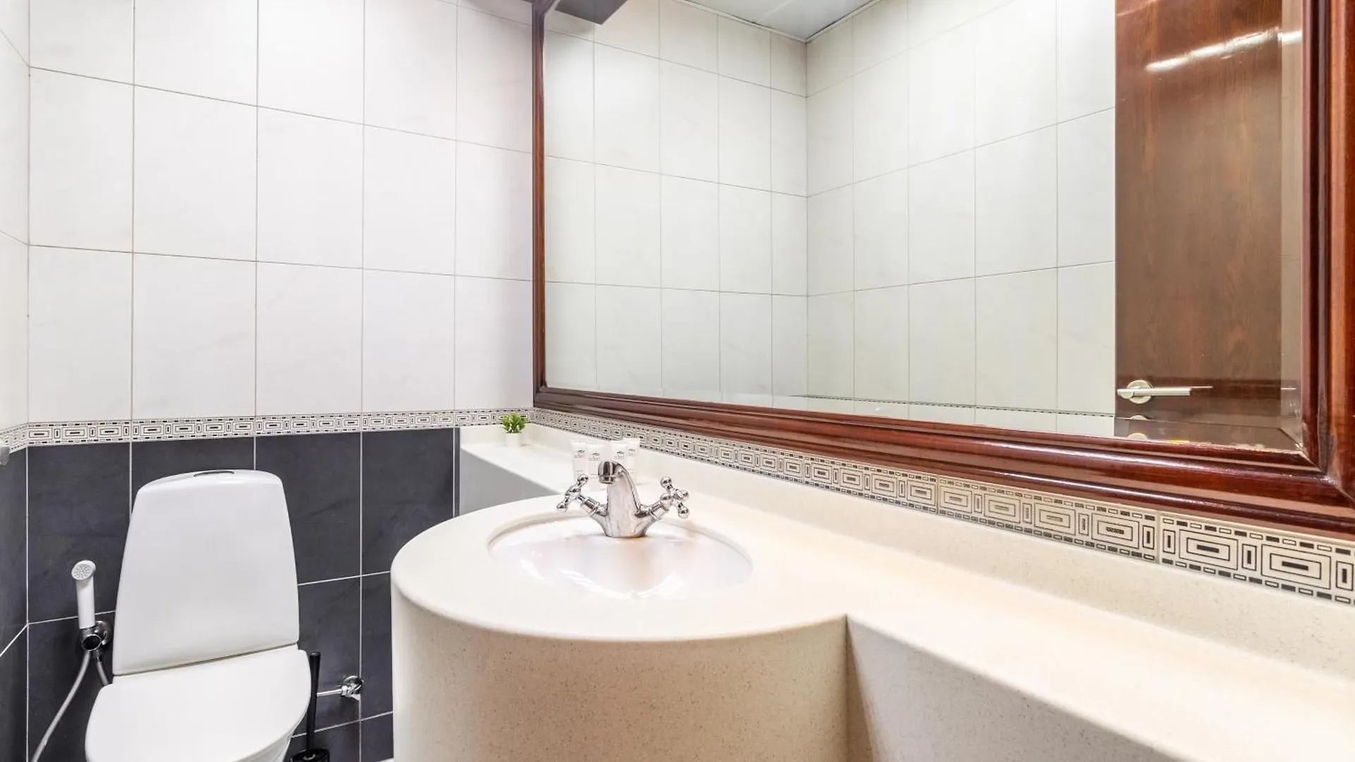 Spacious 3 Bedroom Newly Furnished - Dubai Marina United Arab Emirates