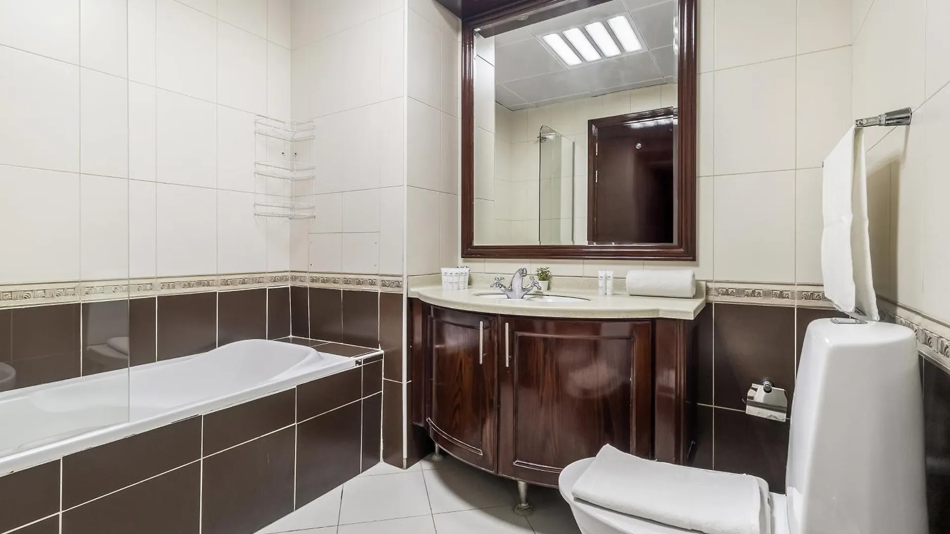 Apartment Spacious 3 Bedroom Newly Furnished - Dubai Marina